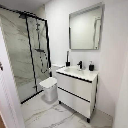 Duplex With Terrace Leisure Activities And Free Parking Appartement A Coruña